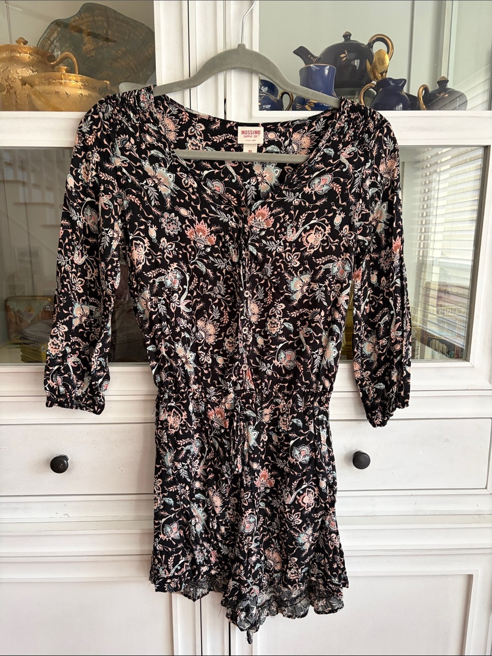 Mossimo Supply Co. Black Floral Button-Front shorts with Pink and Cream Flowers